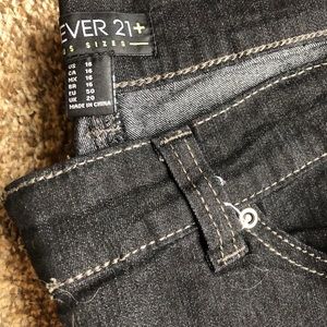Forever 21 jeans - size 16 short